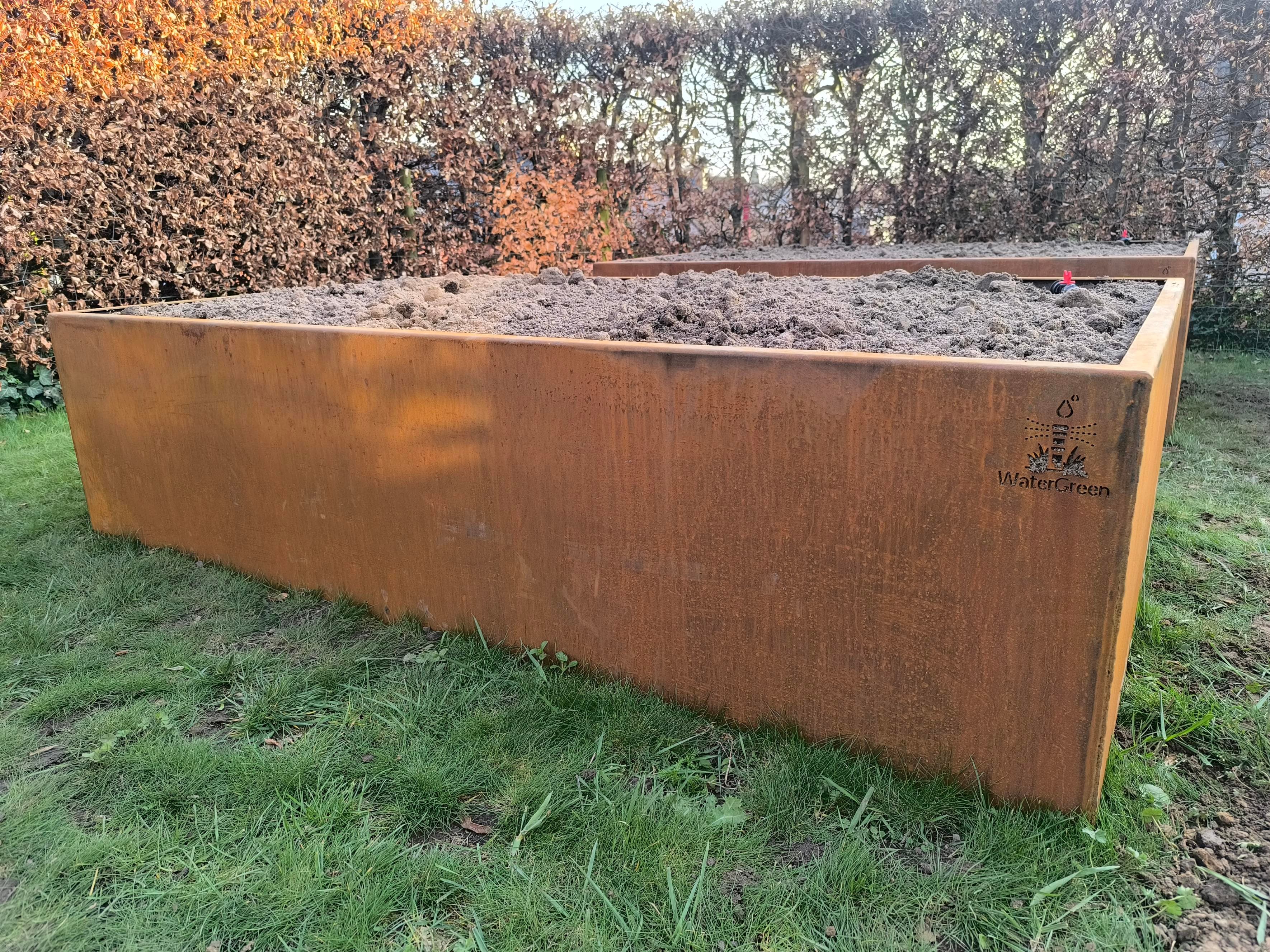 Bac en acier corten